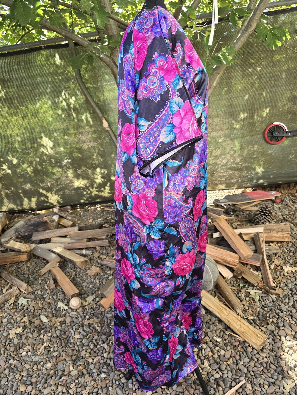 Vtg 80's Floral Paisley Satin Housecoat Muumuu Dress Maximalist Whimsigoth Glam - Picture 2 of 11